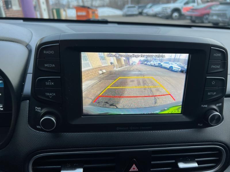 Hyundai Kona EV SEL 2019