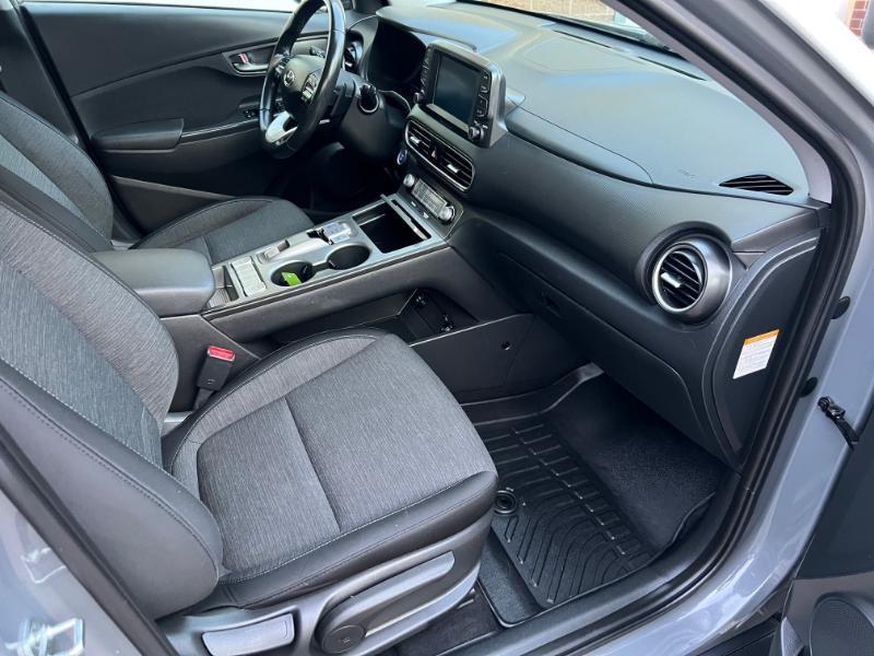 Hyundai Kona EV SEL 2019