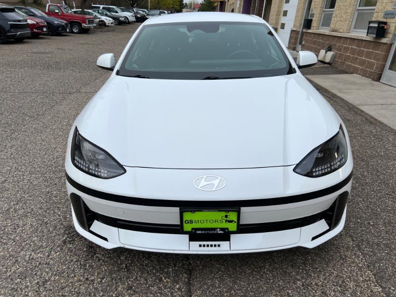 Hyundai Ioniq 6 SE 2024
