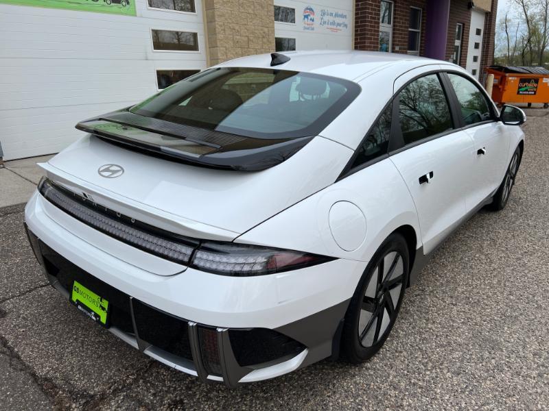 Hyundai Ioniq 6 SE 2024