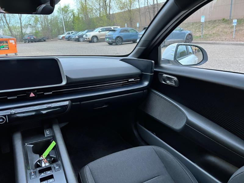 Hyundai Ioniq 6 SE 2024