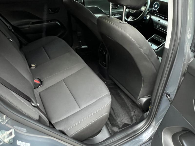 Hyundai Kona EV SEL 2024