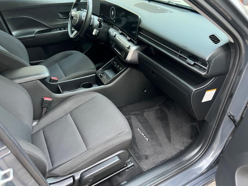 Hyundai Kona EV SEL 2024