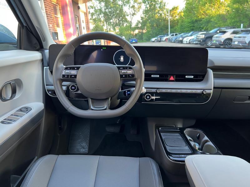 Hyundai Ioniq 5 SEL AWD 2025