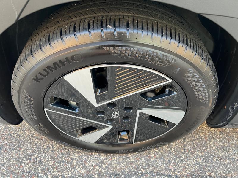 Hyundai Ioniq 5 SEL AWD 2025