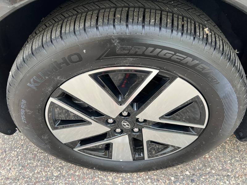 Hyundai Ioniq 9 SEL AWD 2026