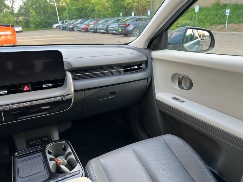 Hyundai Ioniq 5 SEL AWD 2025