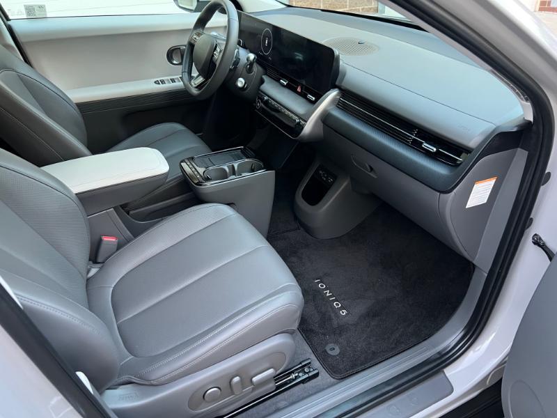 Hyundai Ioniq 5 SEL AWD 2025