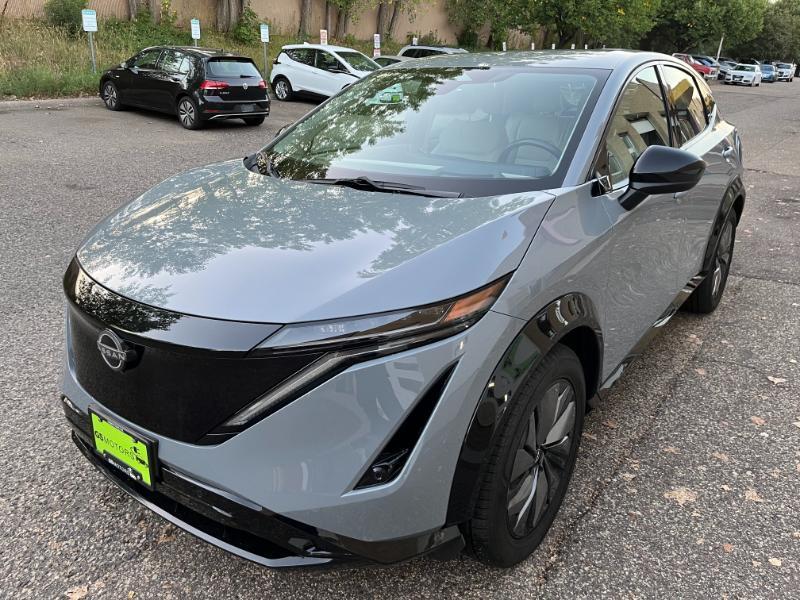 Nissan Ariya  2024