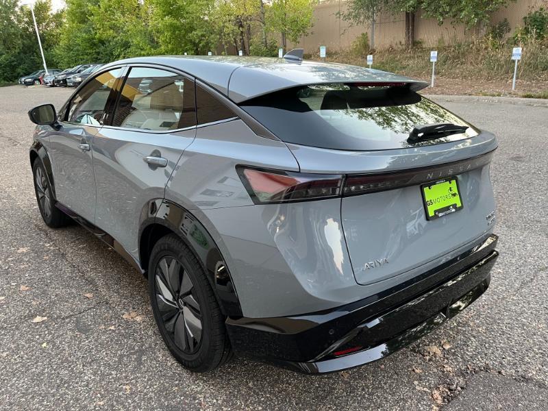 Nissan Ariya  2024