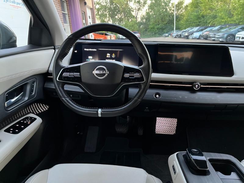 Nissan Ariya  2024