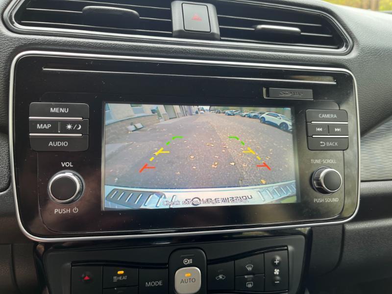 Nissan Leaf SV 2019