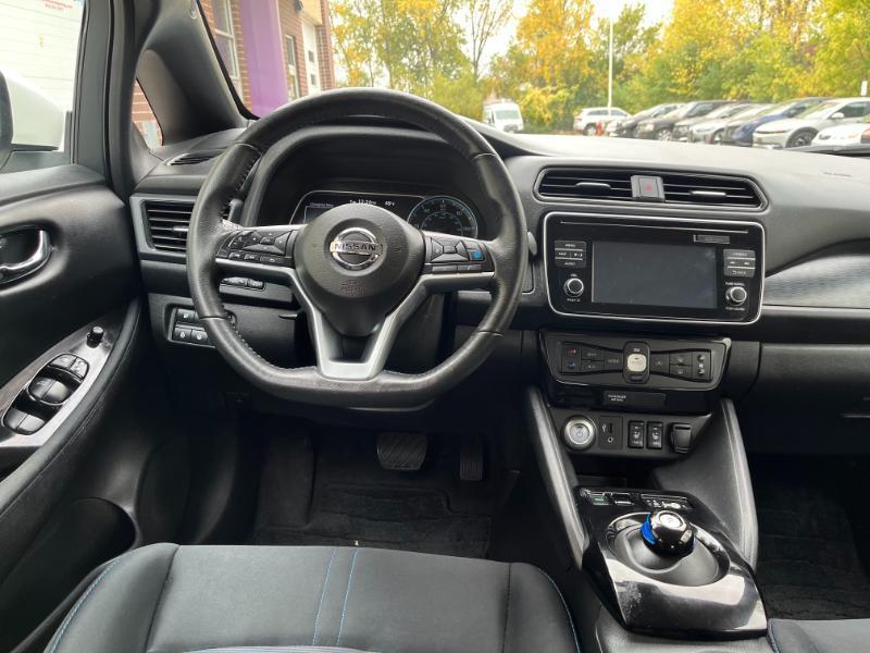 Nissan Leaf SV 2019