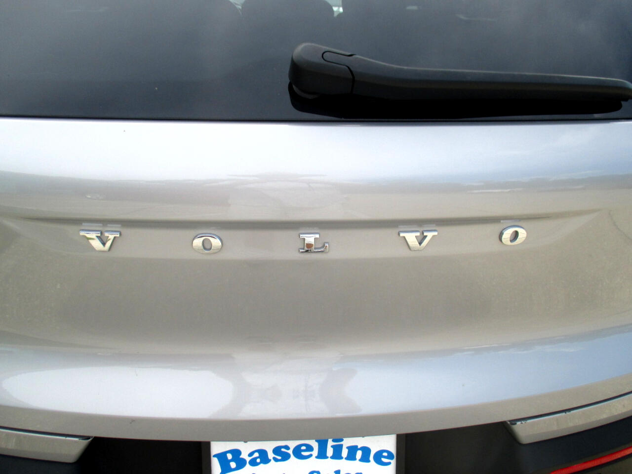 Volvo XC40 B5 Core AWD 2025 Volvo XC40 B5 Core AWD 2025