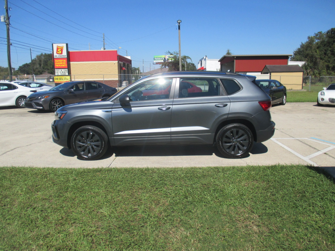 Volkswagen Taos S 2024 Volkswagen Taos S 2024