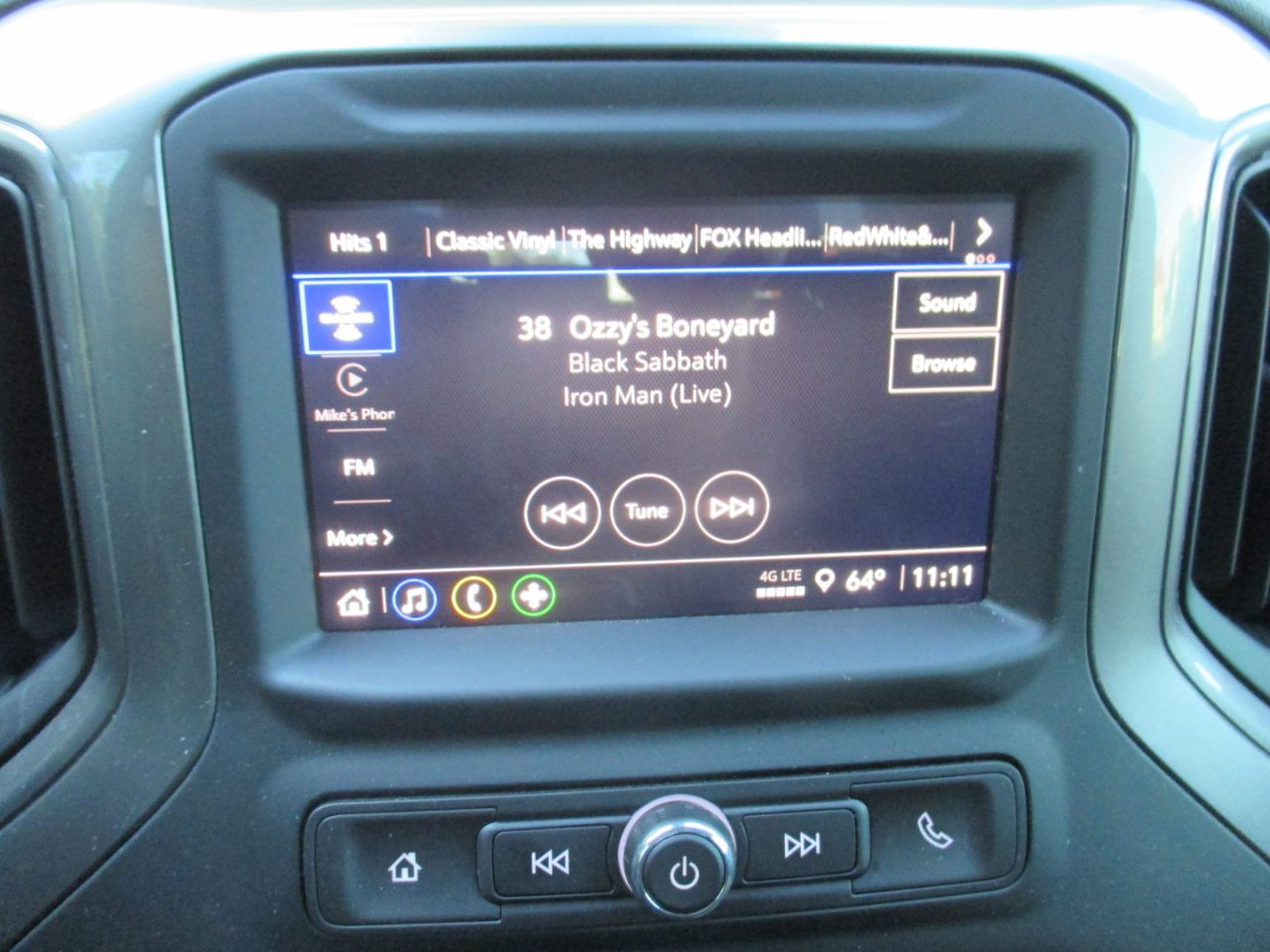 Chevrolet Silverado 1500 Custom Crew Cab 2WD 2024 Chevrolet Silverado 1500 Custom Crew Cab 2WD 2024