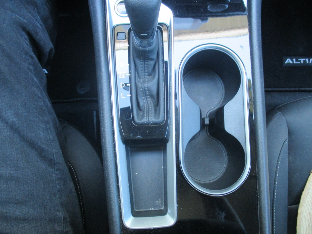 Nissan Altima 2.5 SV 2024 Nissan Altima 2.5 SV 2024