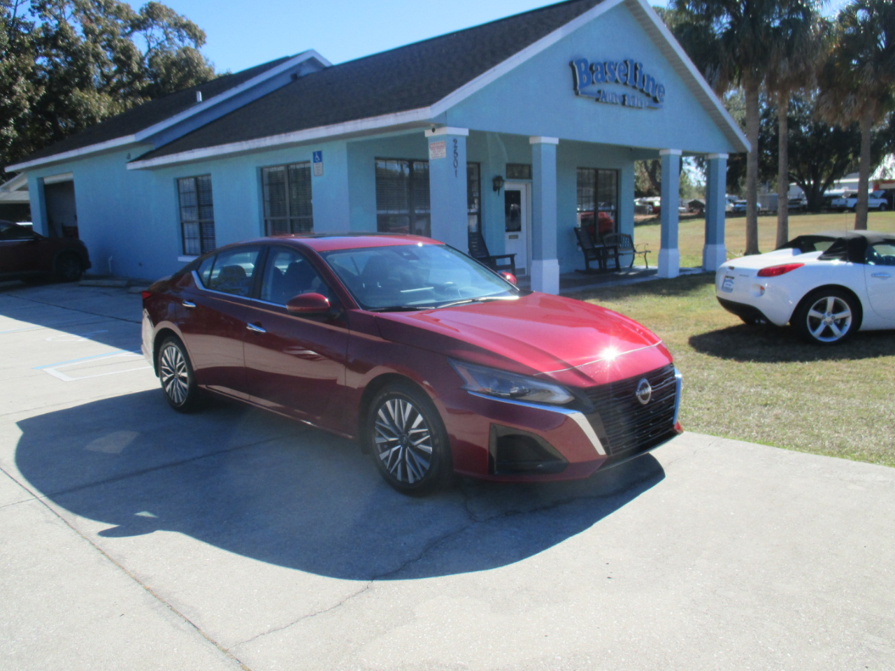 2024 Nissan Altima 2.5 SV photo 4