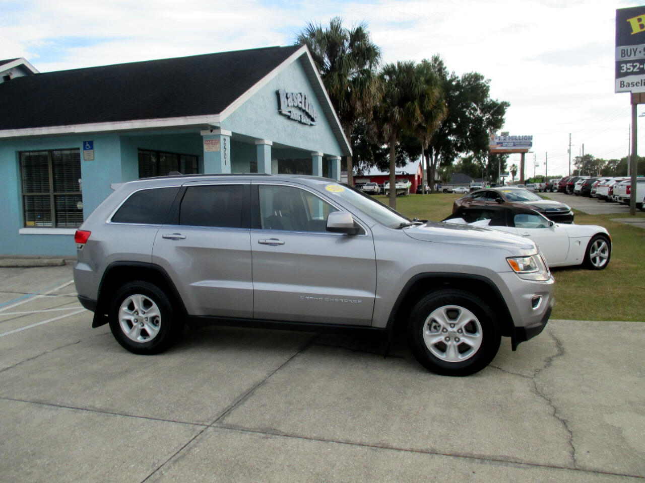 Jeep Grand Cherokee Laredo 2WD 2016