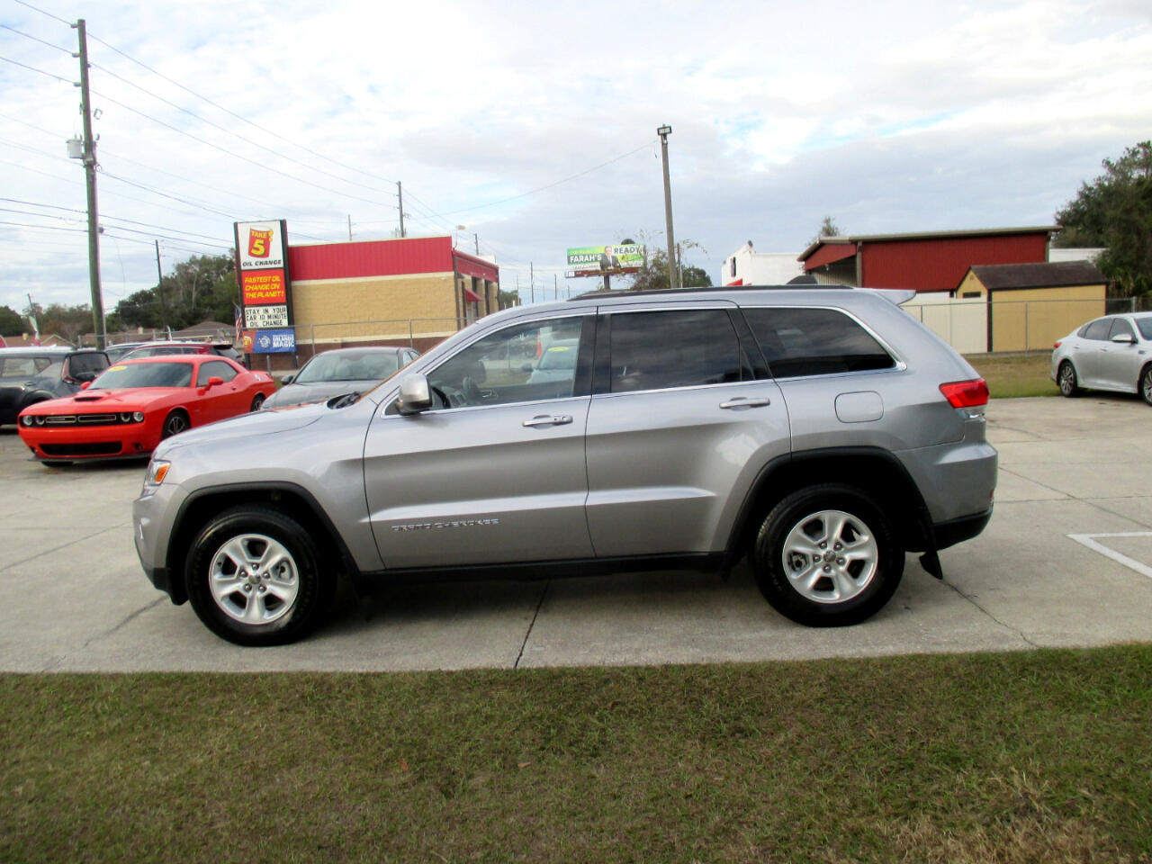 Jeep Grand Cherokee Laredo 2WD 2016