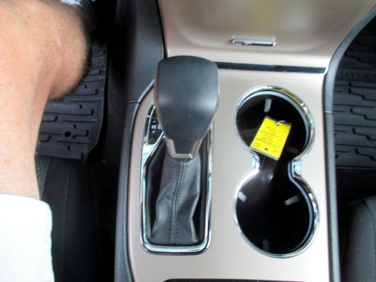 Jeep Grand Cherokee Laredo 2WD 2016