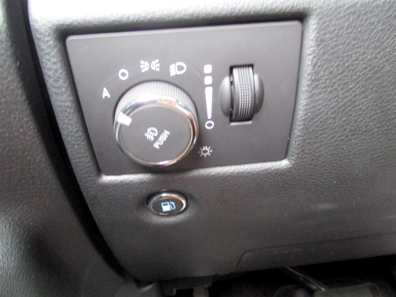 Jeep Grand Cherokee Laredo 2WD 2016