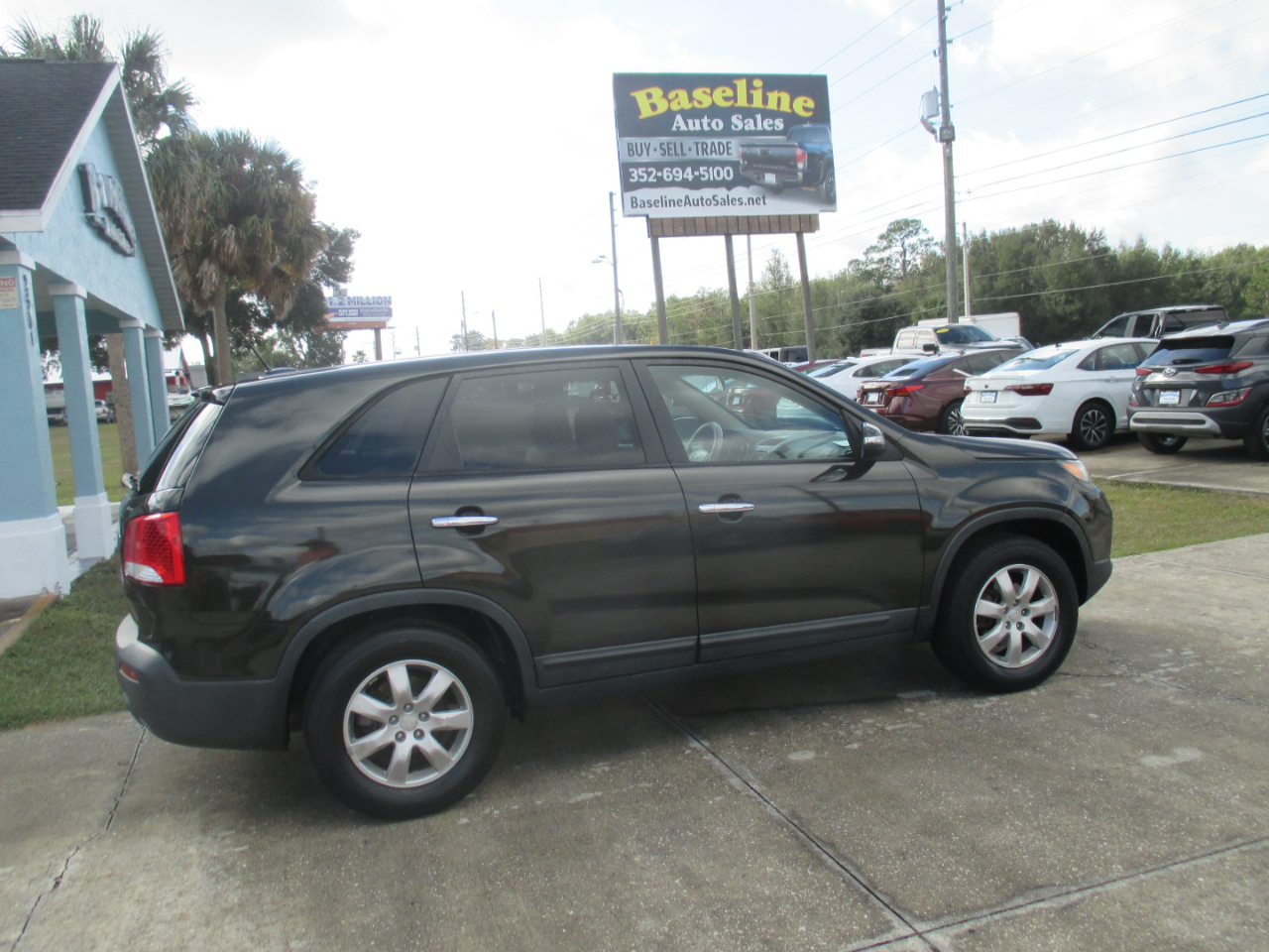 Kia Sorento LX 2WD 2011