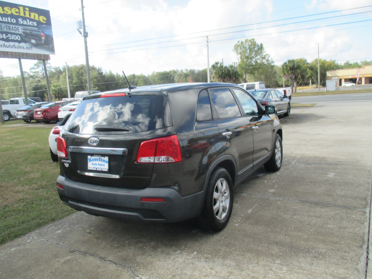 Kia Sorento LX 2WD 2011