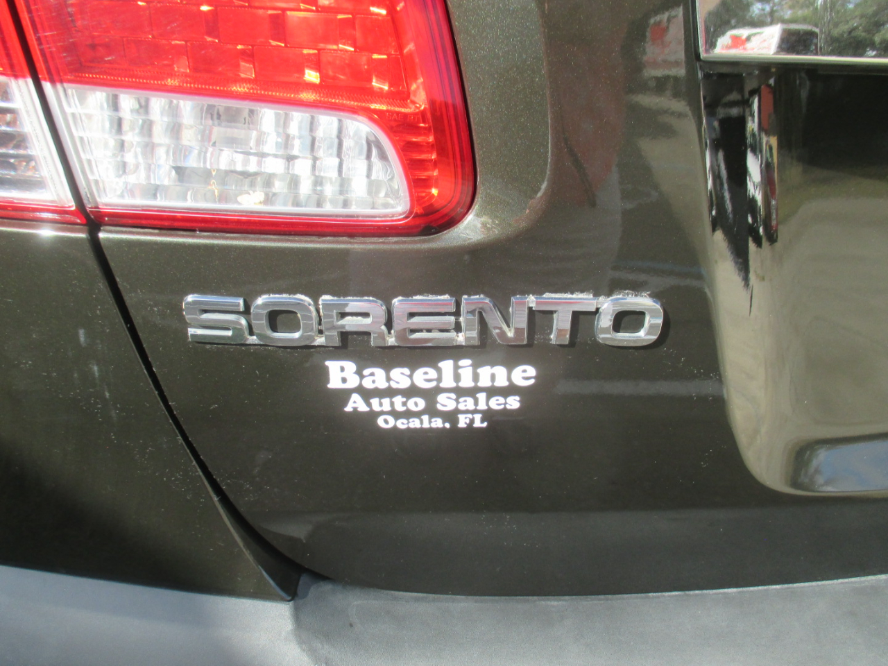 Kia Sorento LX 2WD 2011