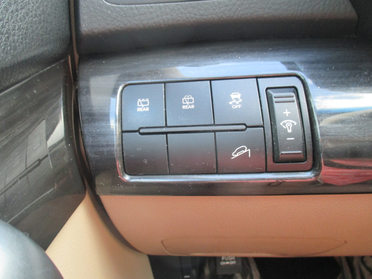 Kia Sorento LX 2WD 2011