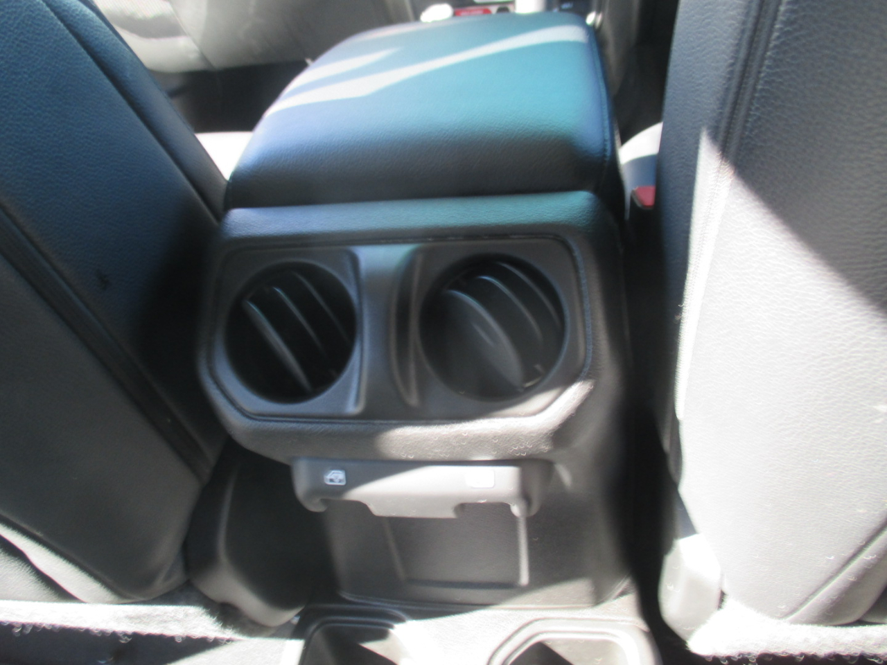 Jeep Wrangler Willys 2024