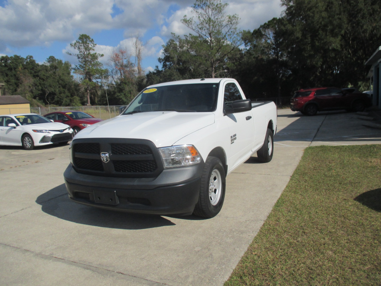 RAM 1500 Classic Tradesman Regular Cab LWB 2WD 2023