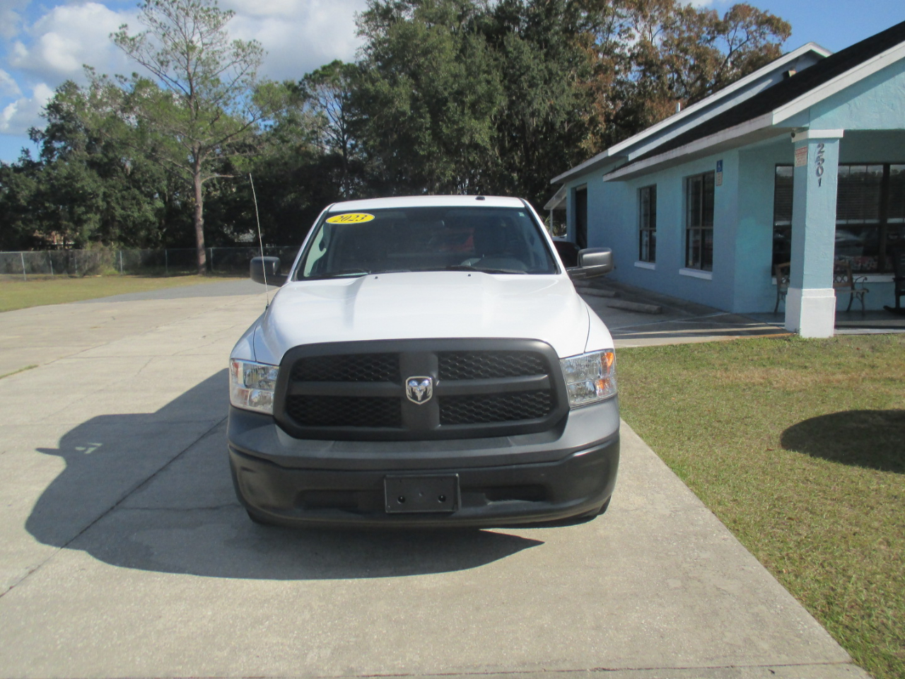 RAM 1500 Classic Tradesman Regular Cab LWB 2WD 2023