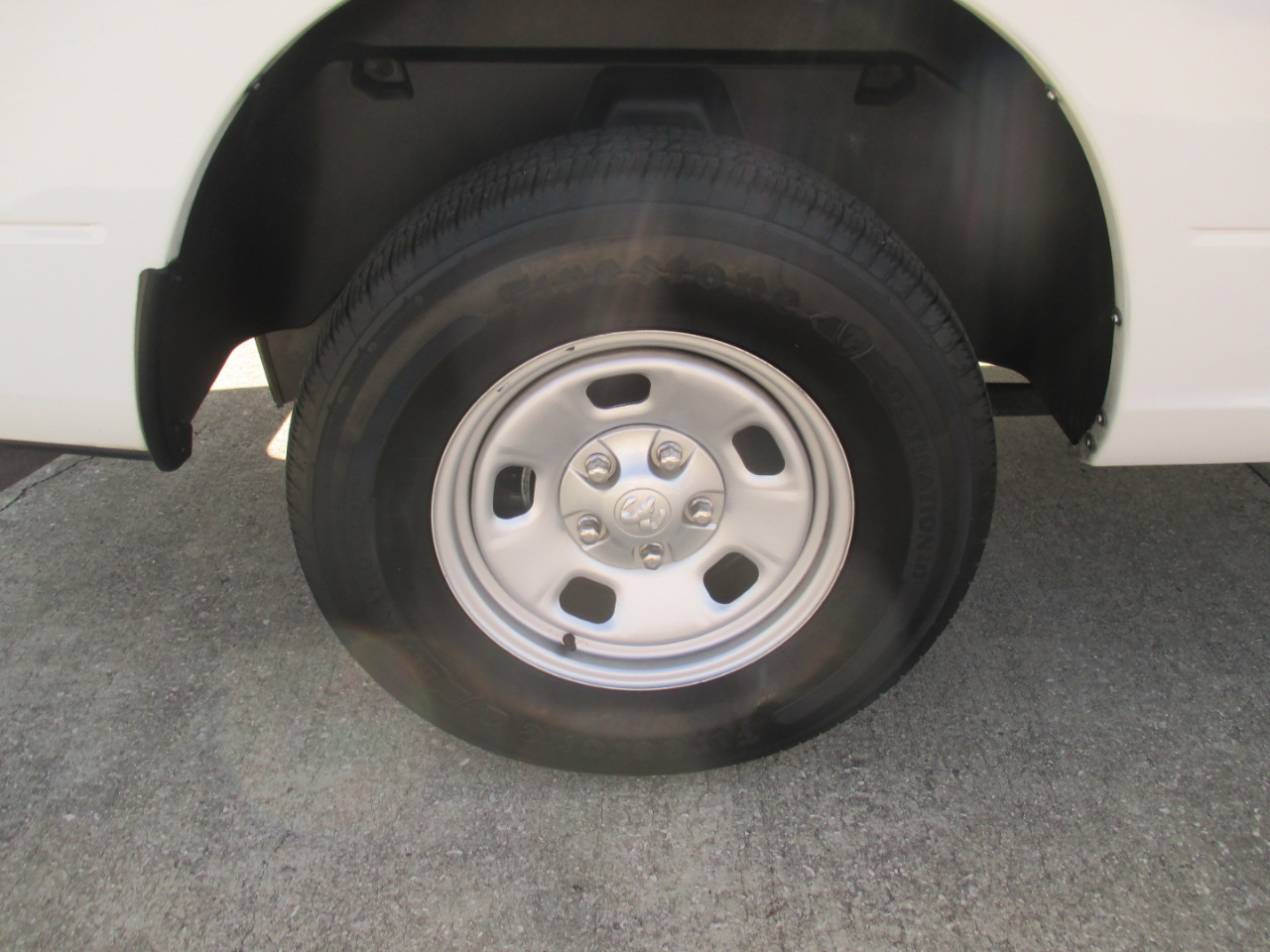 RAM 1500 Classic Tradesman Regular Cab LWB 2WD 2023