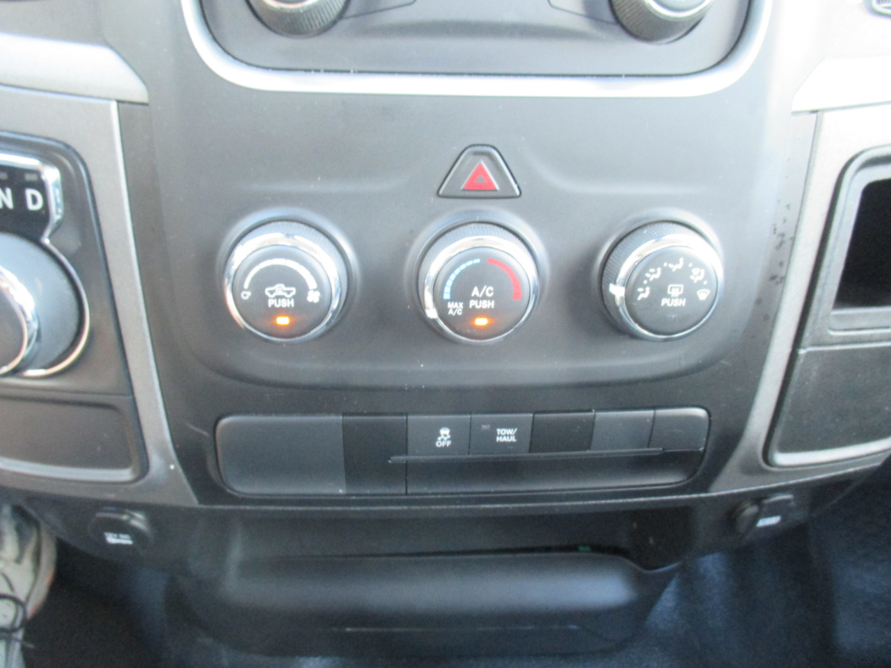 RAM 1500 Classic Tradesman Regular Cab LWB 2WD 2023