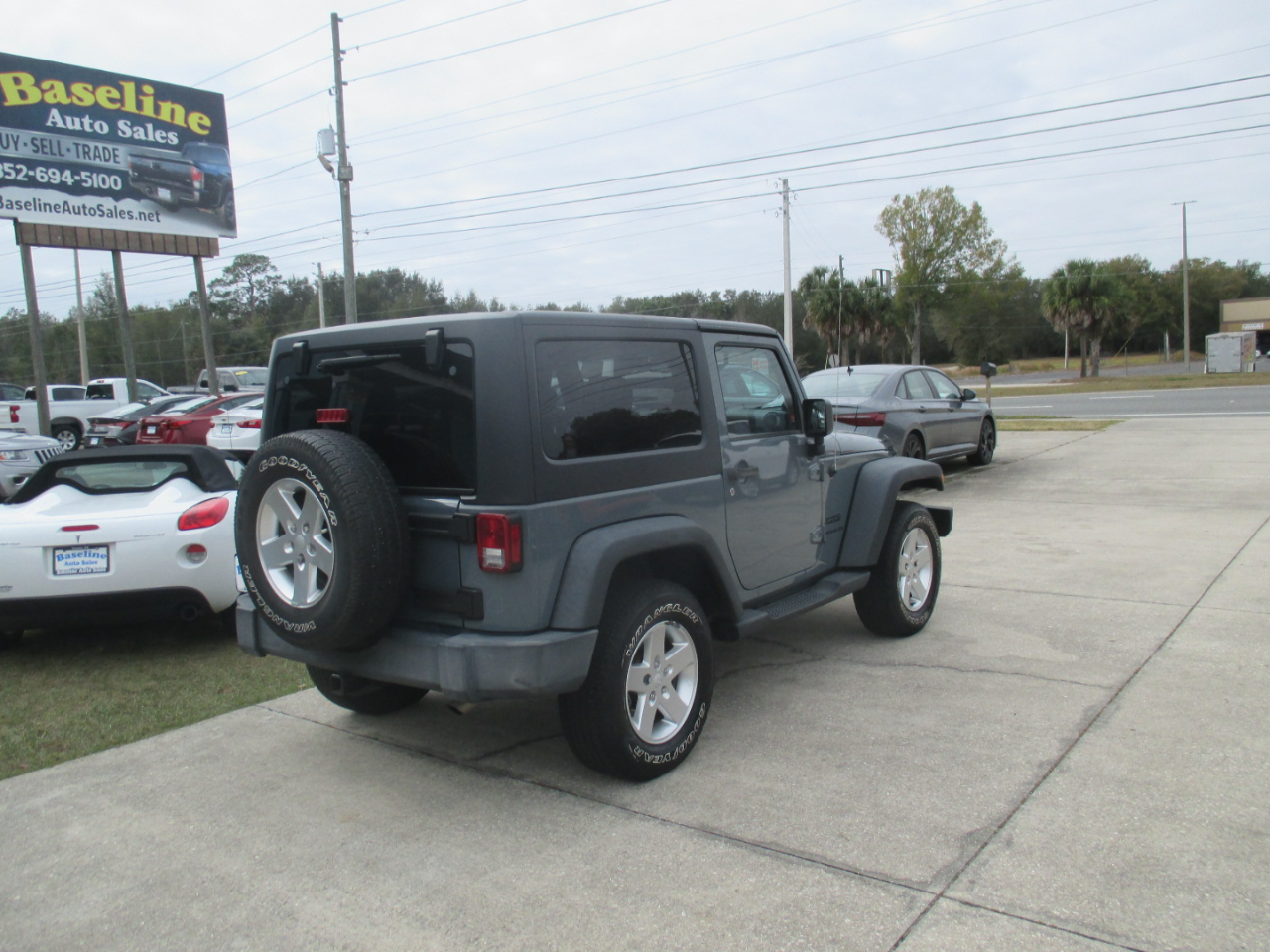Jeep Wrangler Sport 4WD 2014