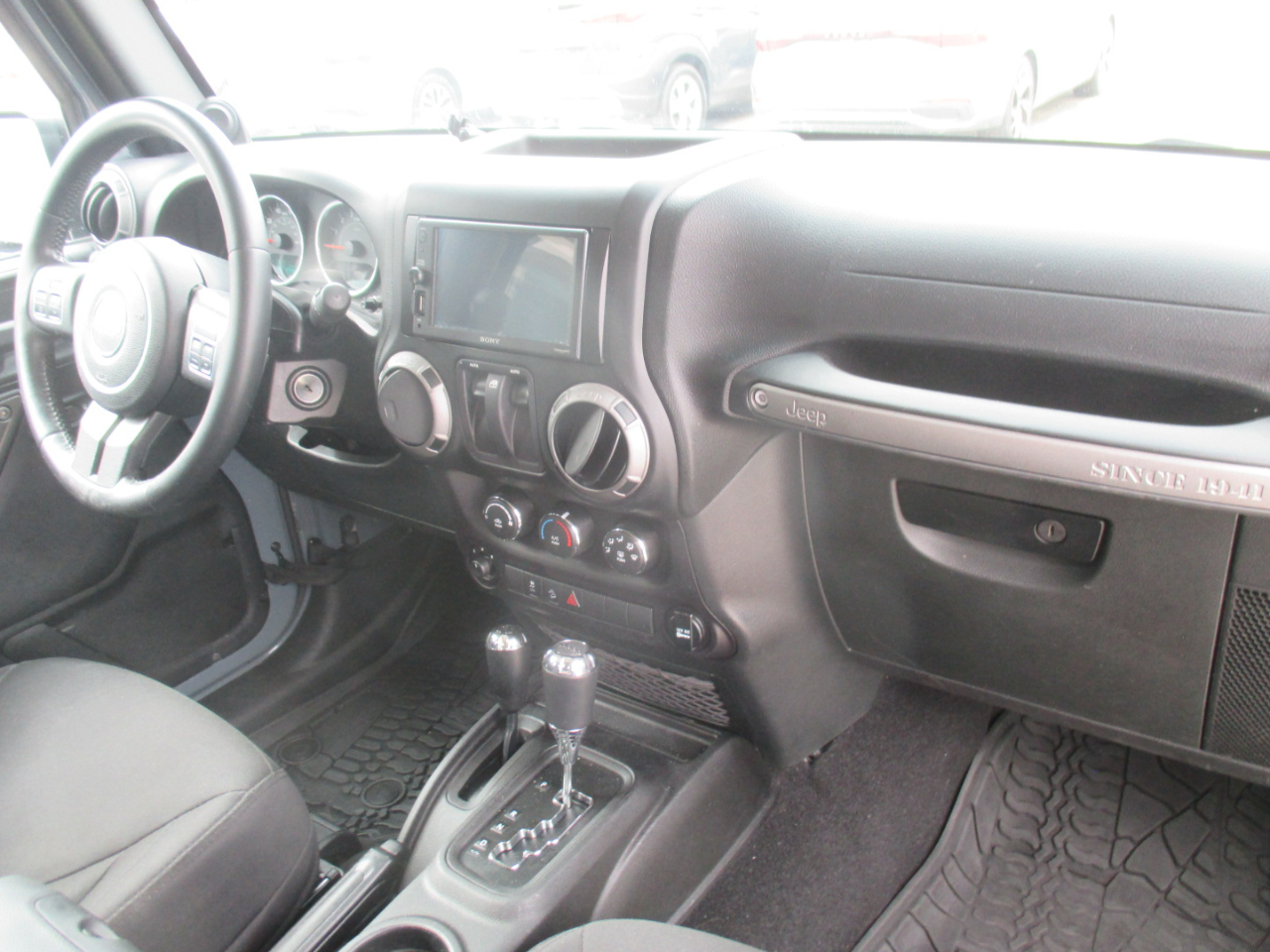 Jeep Wrangler Sport 4WD 2014