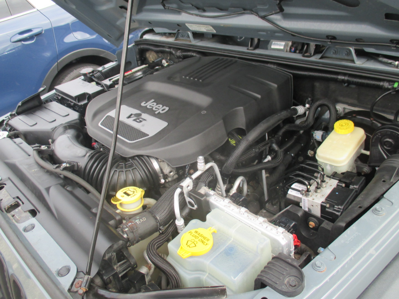 Jeep Wrangler Sport 4WD 2014