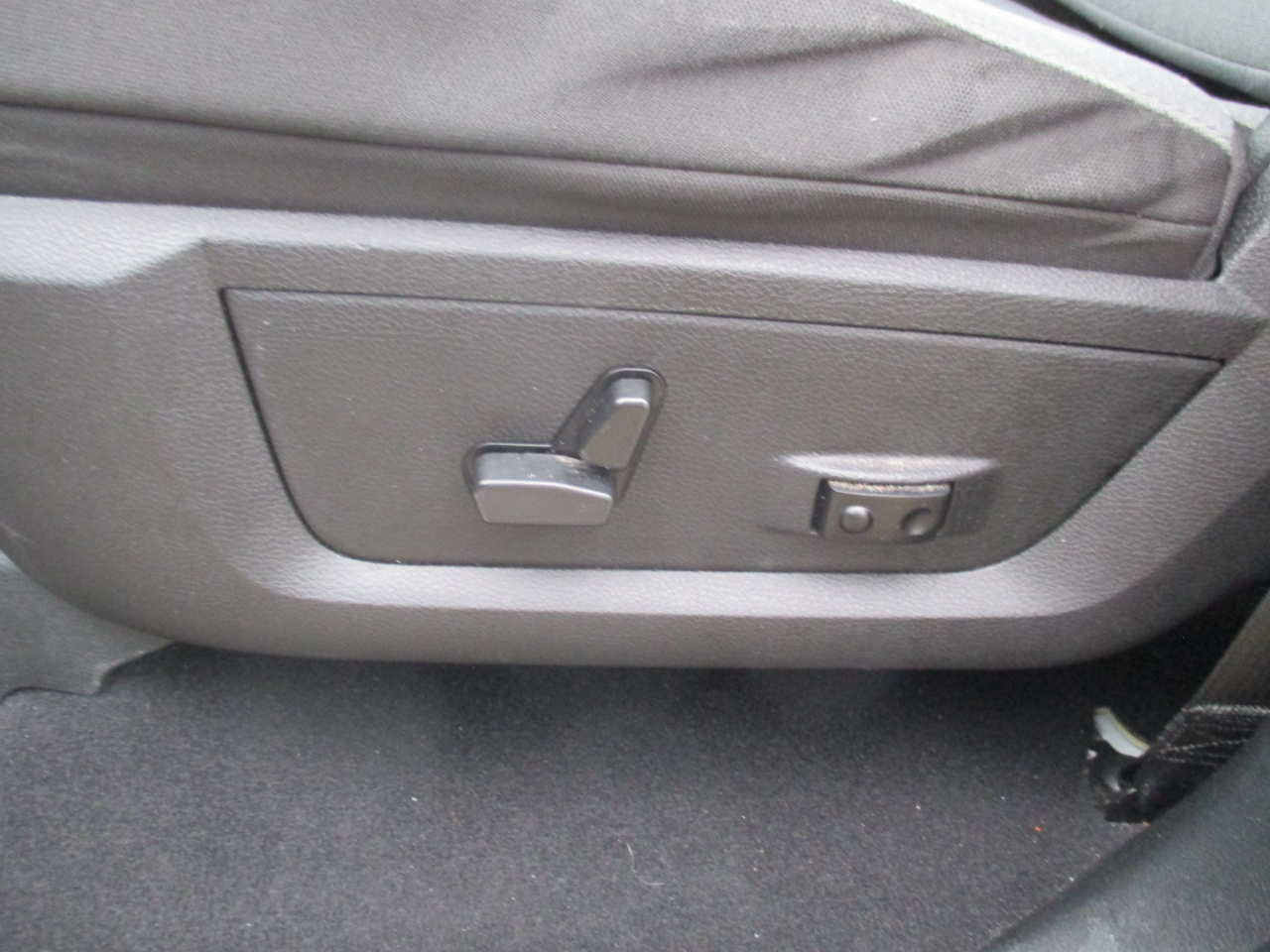 RAM 1500 Classic Tradesman Crew Cab SWB 2WD 2023