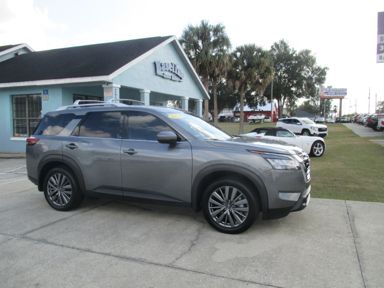 Nissan Pathfinder SL 2024