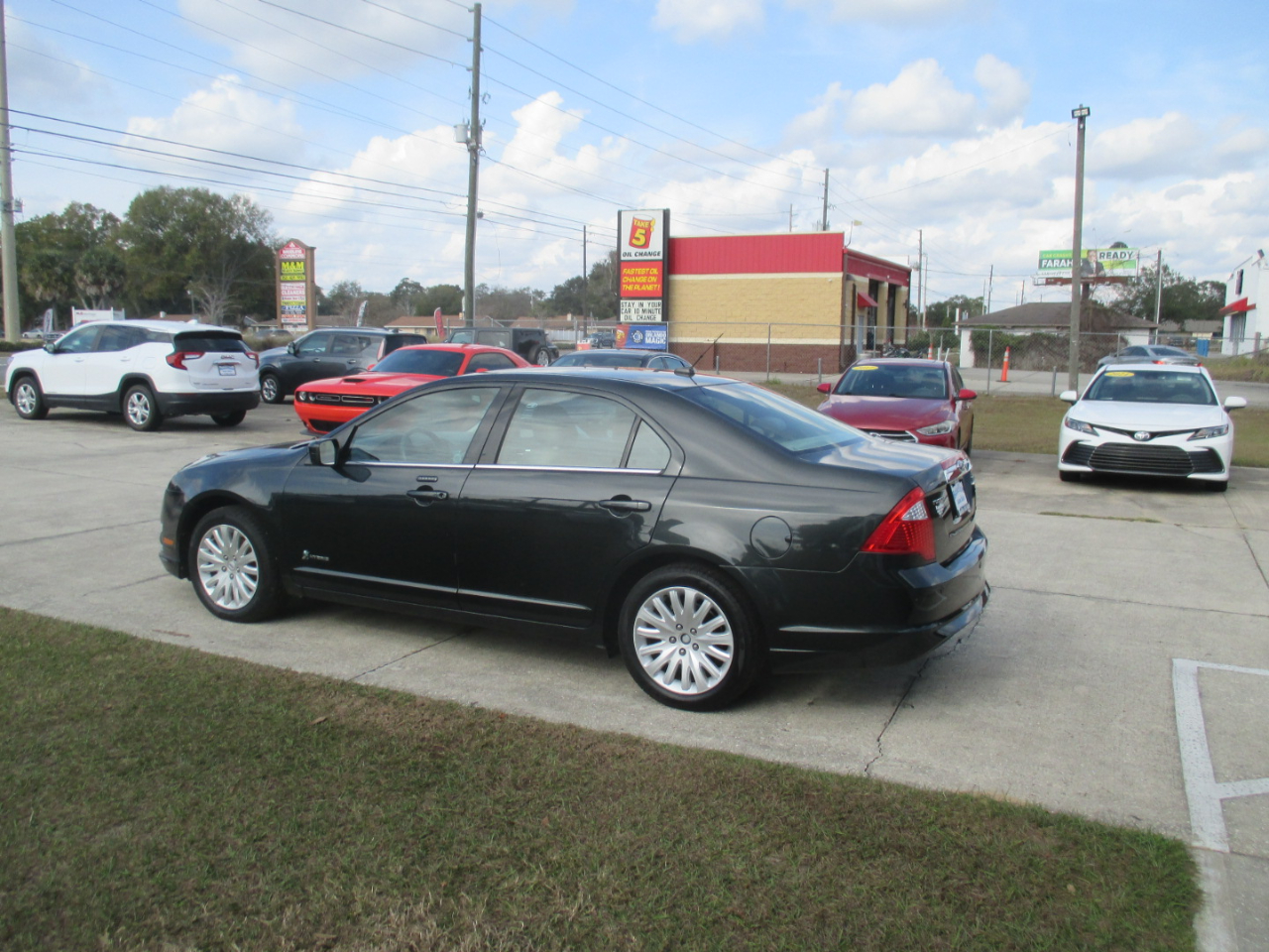 Ford Fusion Hybrid Sedan 2010