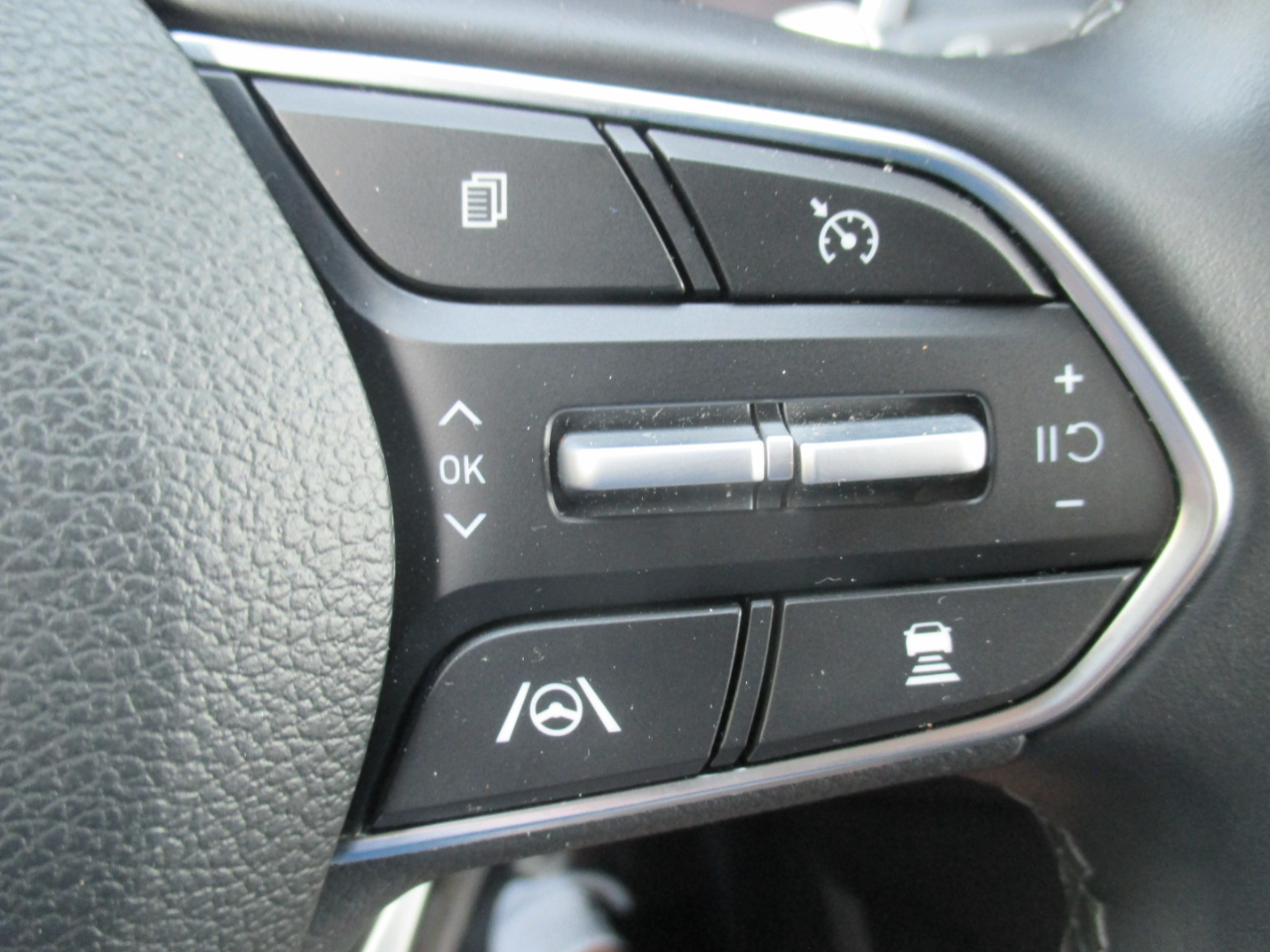 Hyundai Santa Fe SEL w/Premium Package 2023