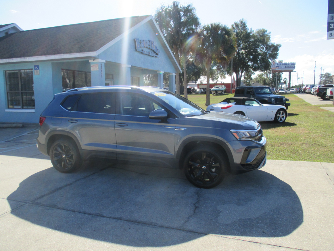 Volkswagen Taos SE 2024