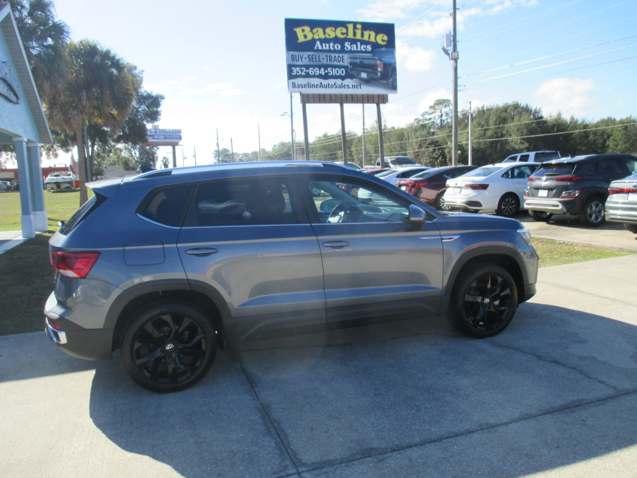 Volkswagen Taos SE 2024