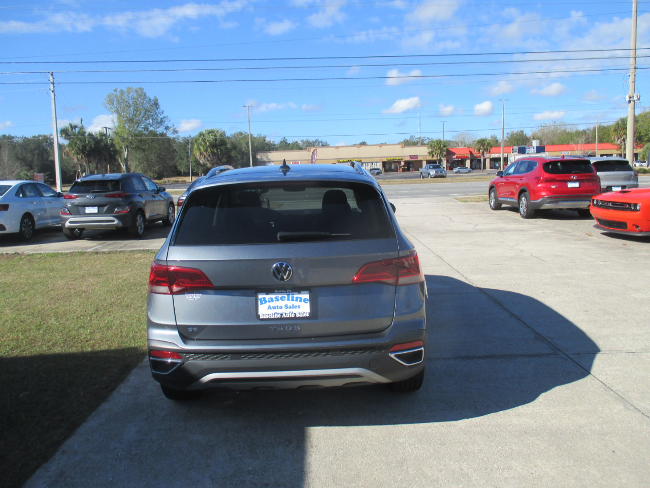 Volkswagen Taos SE 2024