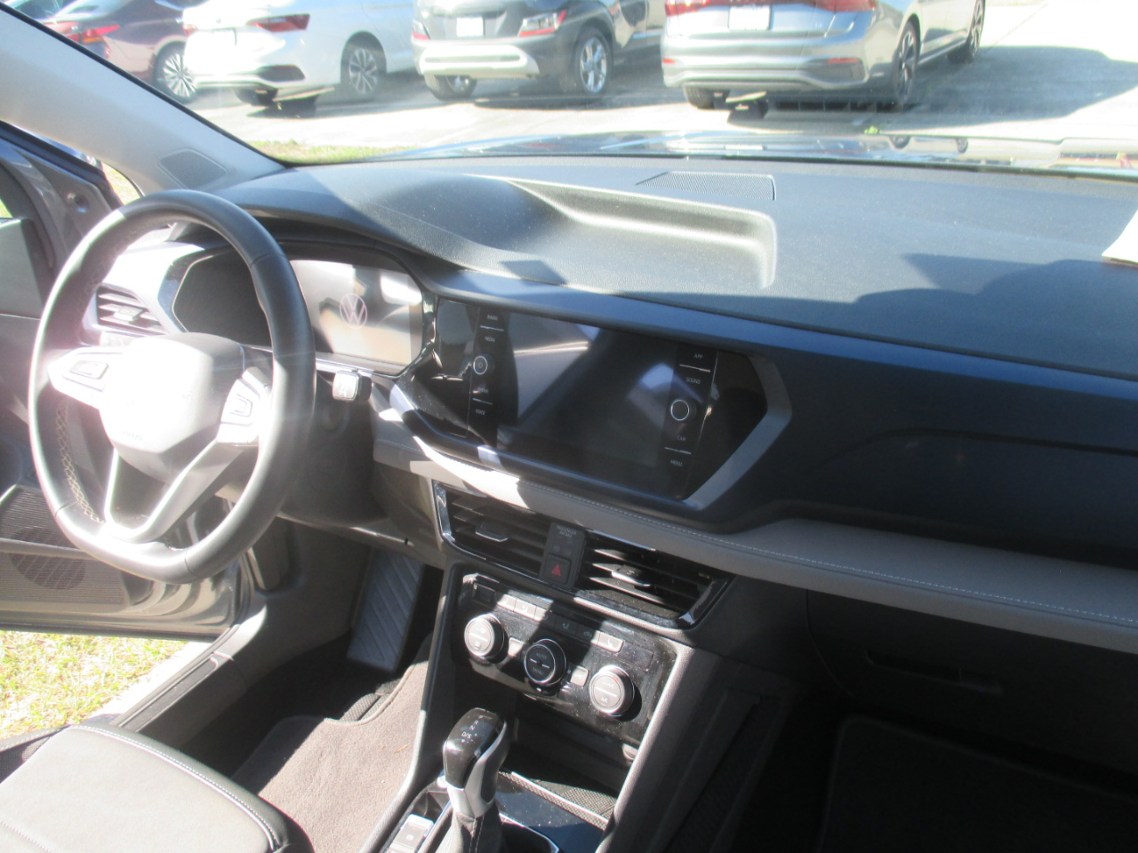 Volkswagen Taos SE 2024