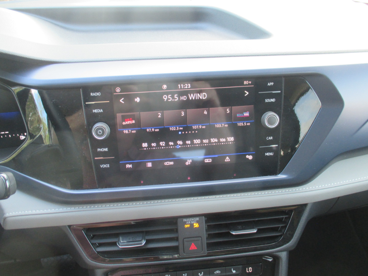 Volkswagen Taos SE 2024