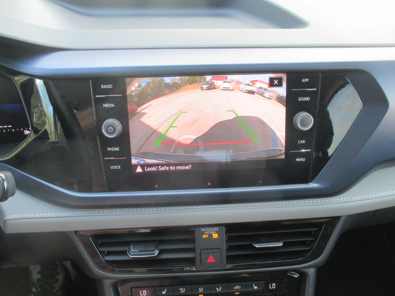 Volkswagen Taos SE 2024