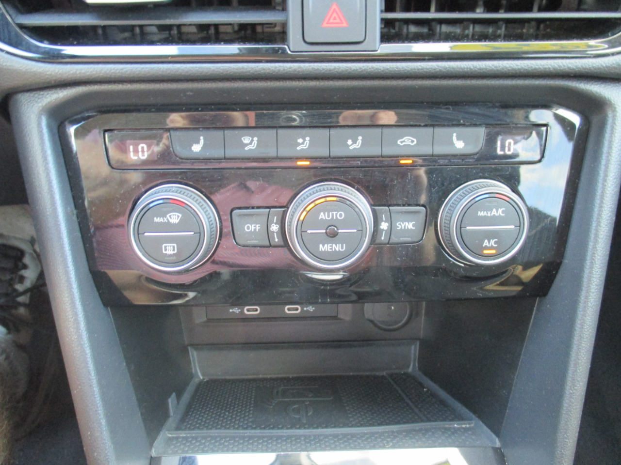 Volkswagen Taos SE 2024