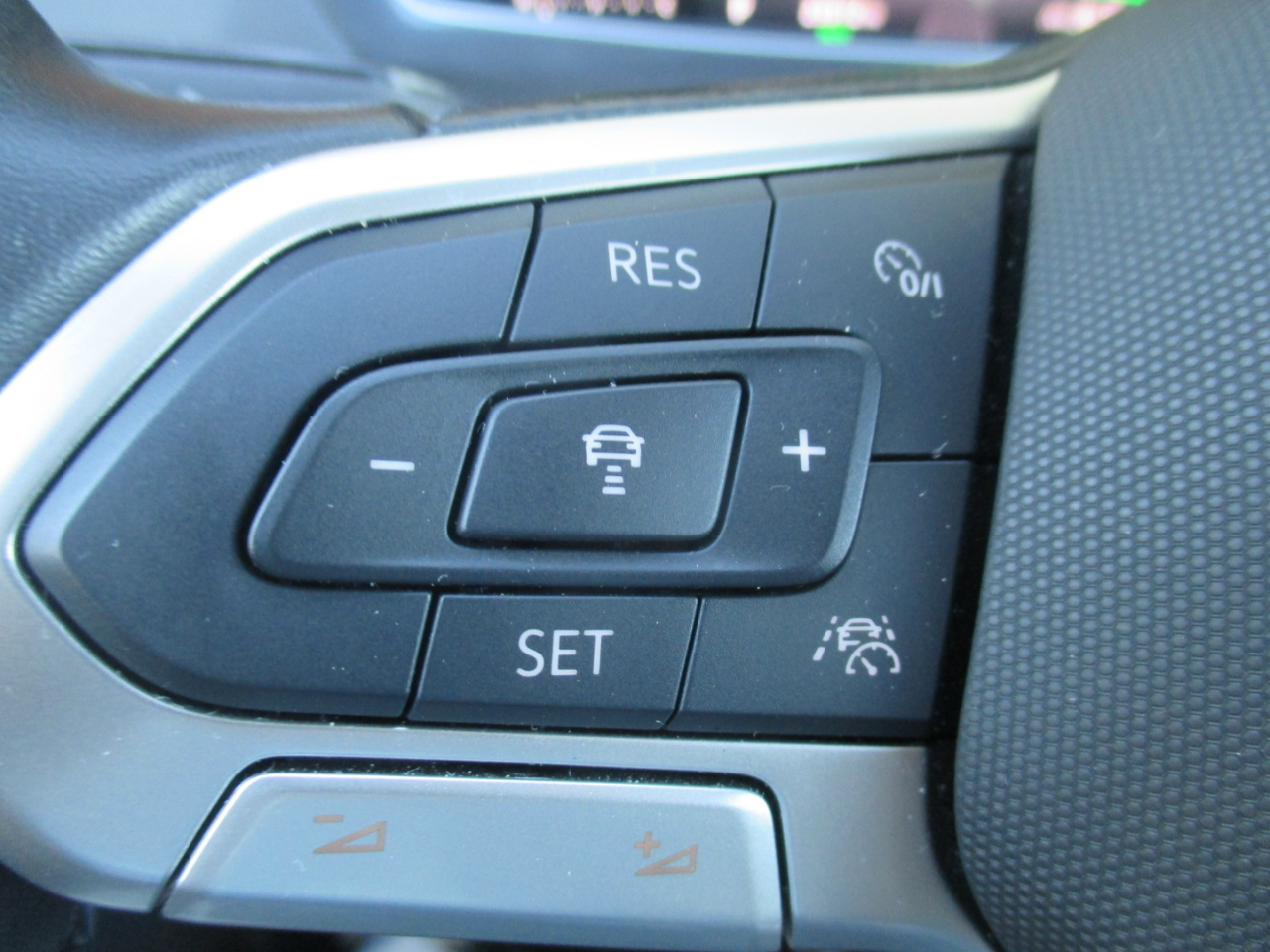 Volkswagen Tiguan Wolfsburg Edition 2024